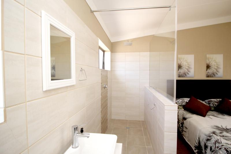 4 Bedroom Property for Sale in Reebok Western Cape